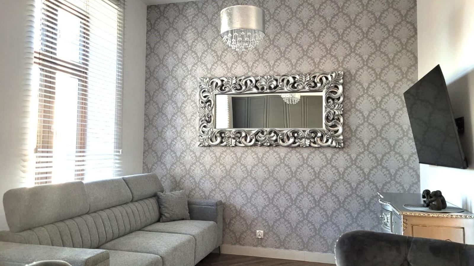 Apartament Jaracza 28/8 Słupsk Buitenkant foto