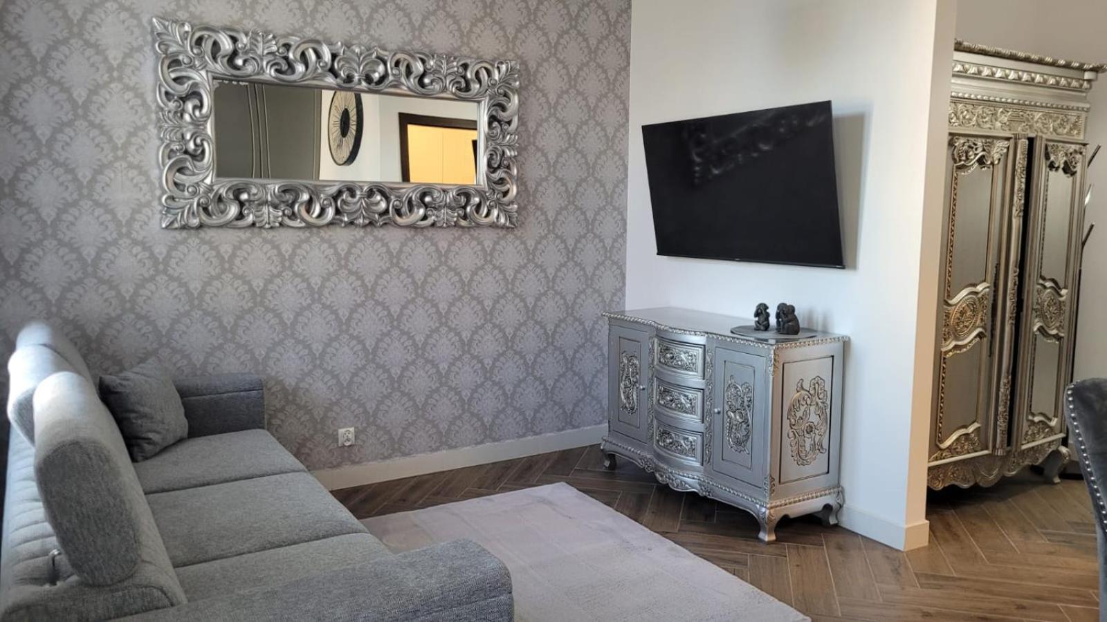 Apartament Jaracza 28/8 Słupsk Buitenkant foto